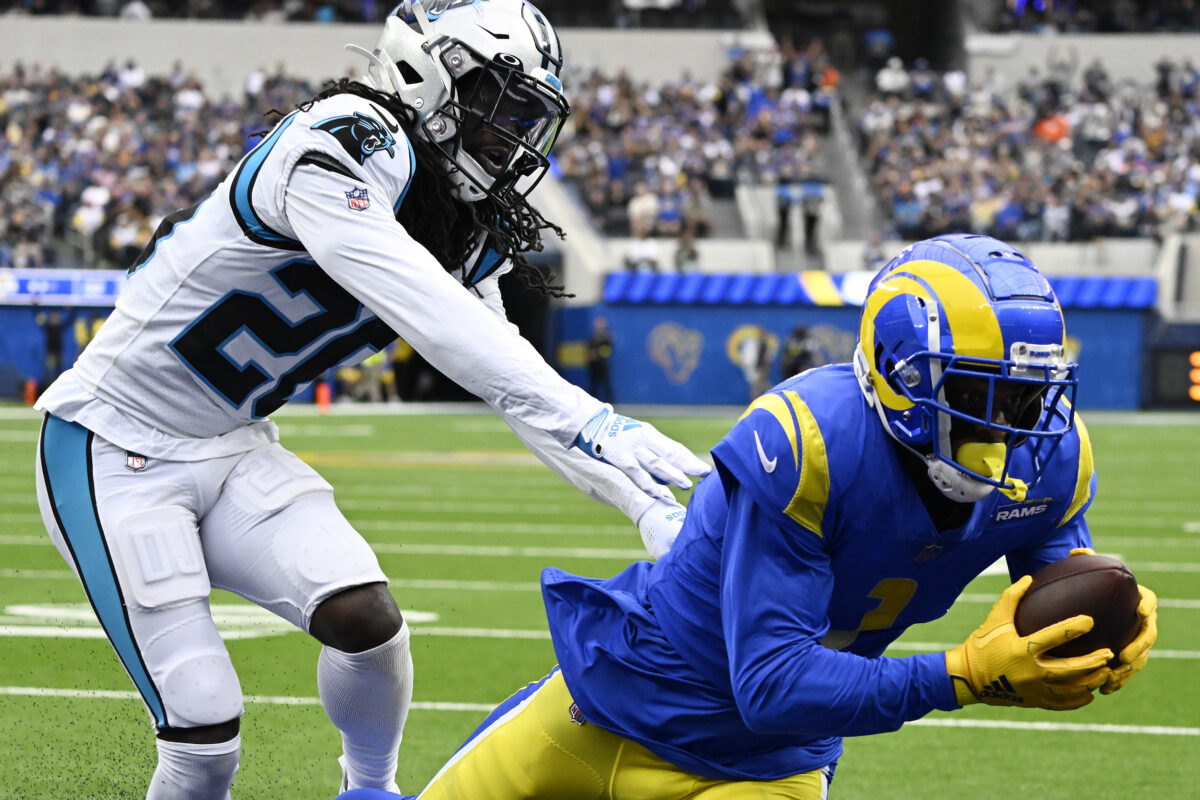 Panthers LB Cory Littleton mocks Rams WR Allen Robinson for arguing with official