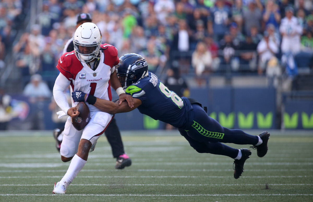 Seahawks have 2 players among league leaders in forced fumbles