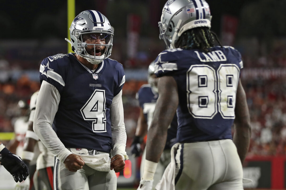 WATCH: Prescott, Lamb connect for TD as Cowboys stretch early lead