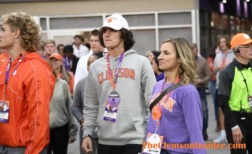 Standout QB enjoyed ‘electric’ atmosphere during first visit to Death Valley