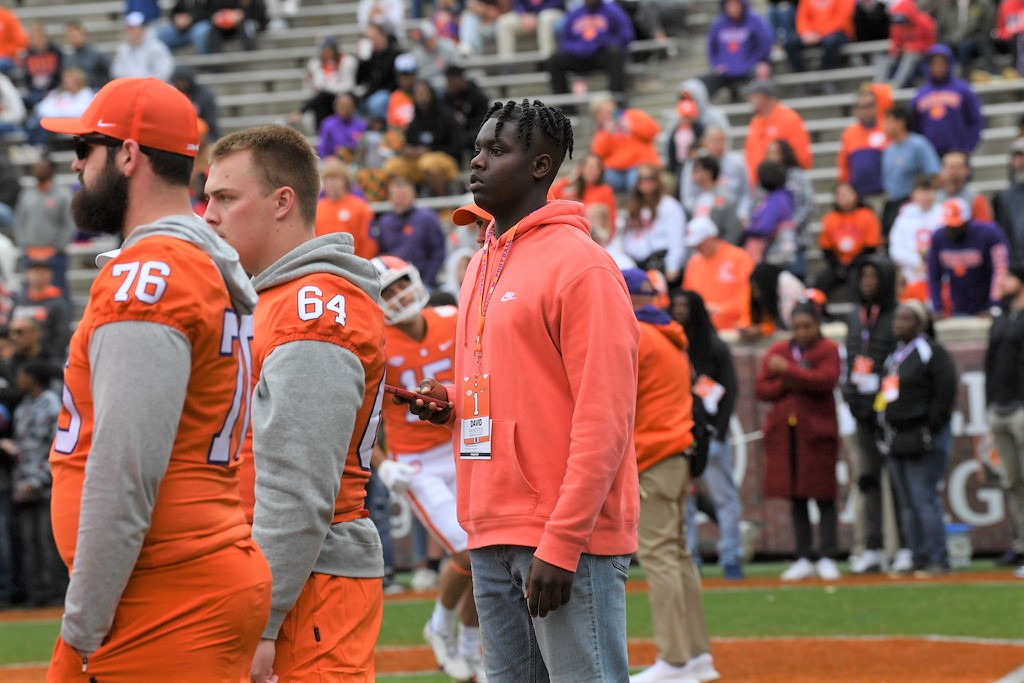 5-star, No. 1 ranked recruit details ‘great time’ on Clemson game visit