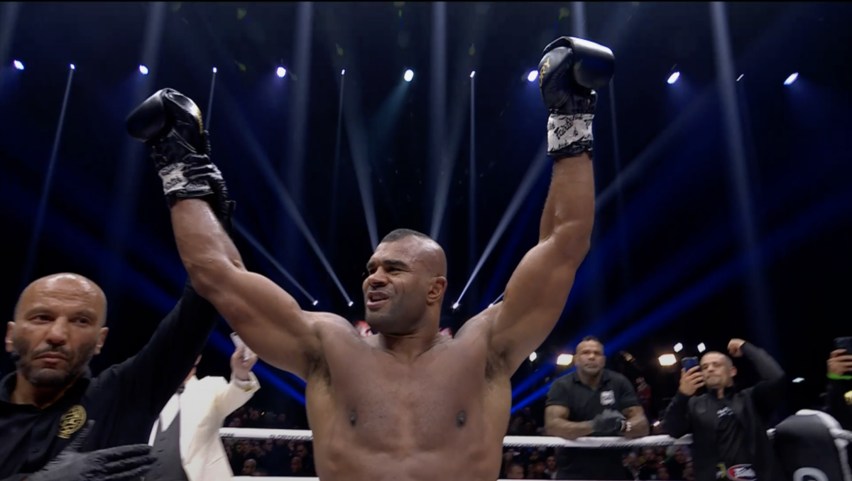 Glory Collision 4 results: Alistair Overeem wins Badr Hari trilogy after explosive third round