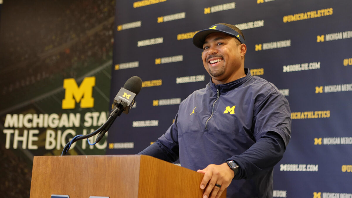 What Mike Hart said about Michigan football running backs before Indiana
