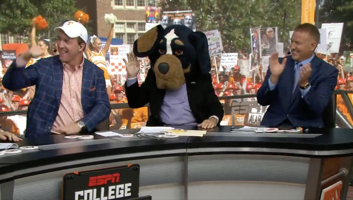 College GameDay: See Lee Corso’s headgear pick for Alabama vs. Tennessee