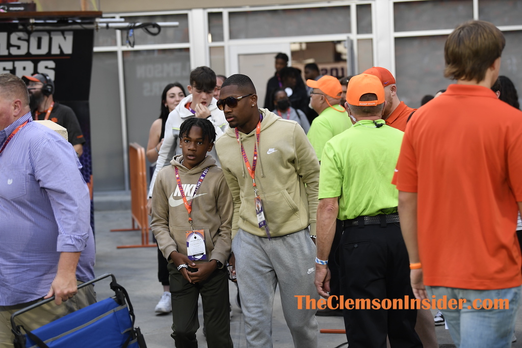 Latest Clemson visit ‘put a cherry on the top’ for priority CB target