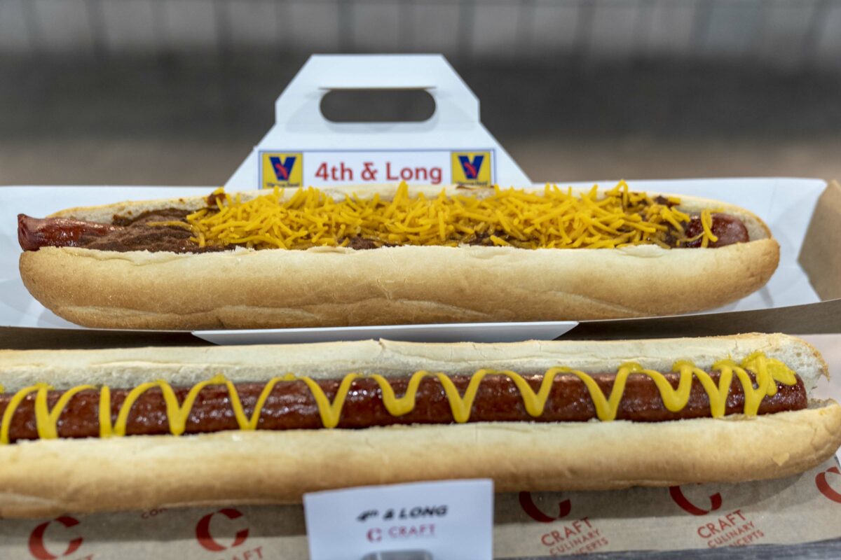 For the love of food: Hot diggity hot dogs!