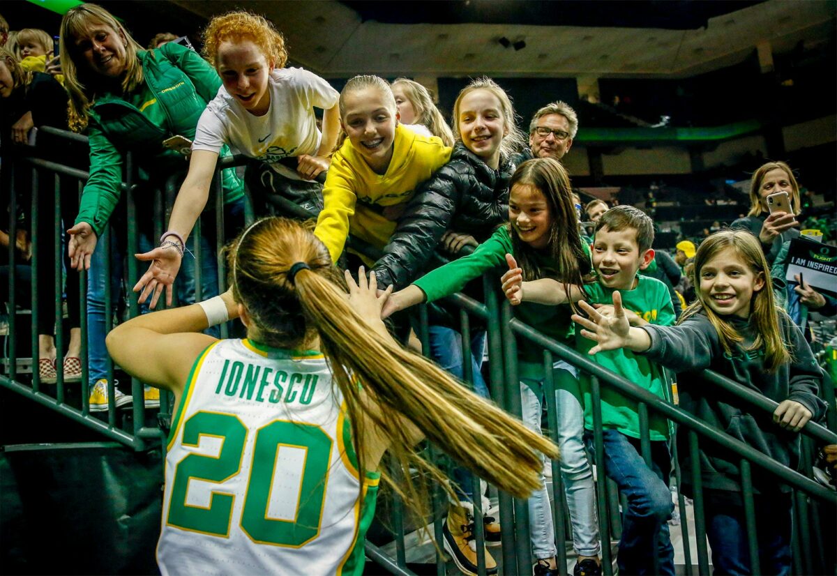 Sabrina Ionescu announced as guest picker for ESPN College GameDay