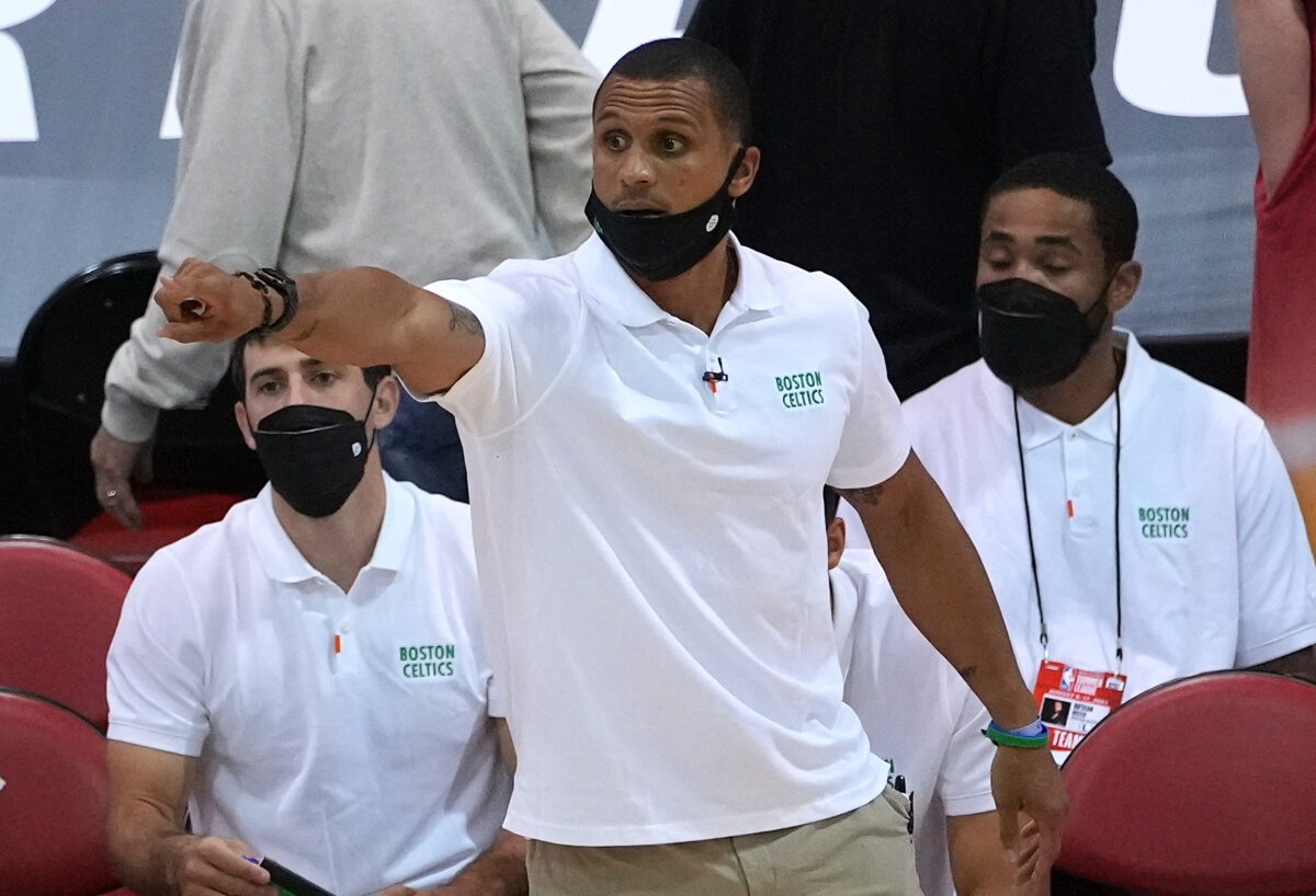 How different can we expect interim Boston Celtics head coach Joe Mazzulla to be from Ime Udoka?