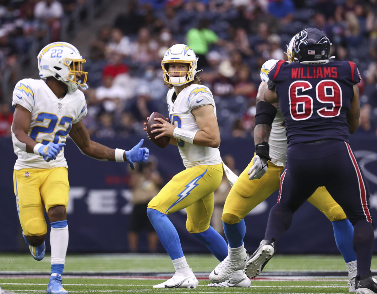 4 offensive keys to a Chargers victory over Texans in Week 4