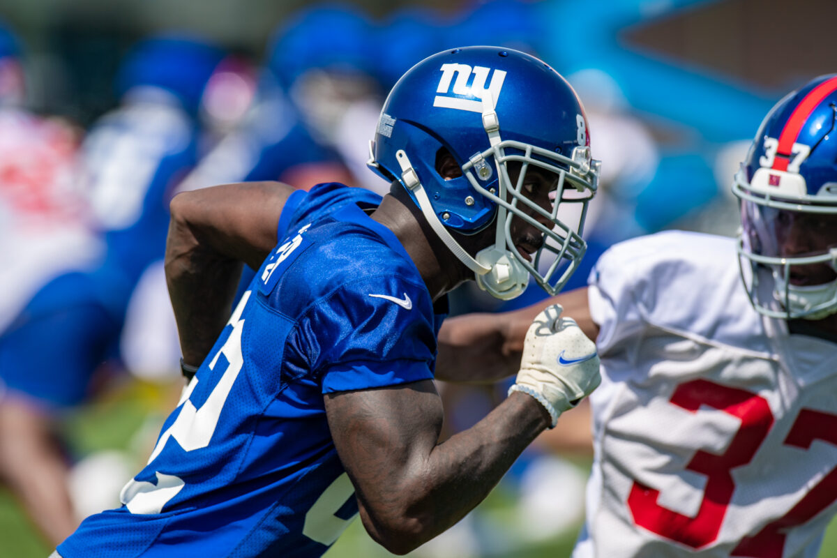 Giants re-sign WR Robert Foster to practice squad