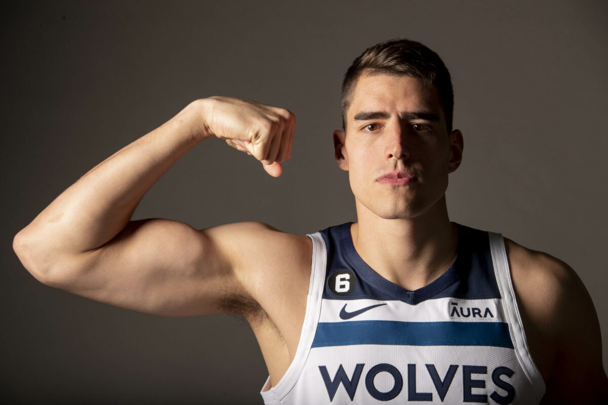 Luka Garza signs two-way deal with Minnesota Timberwolves