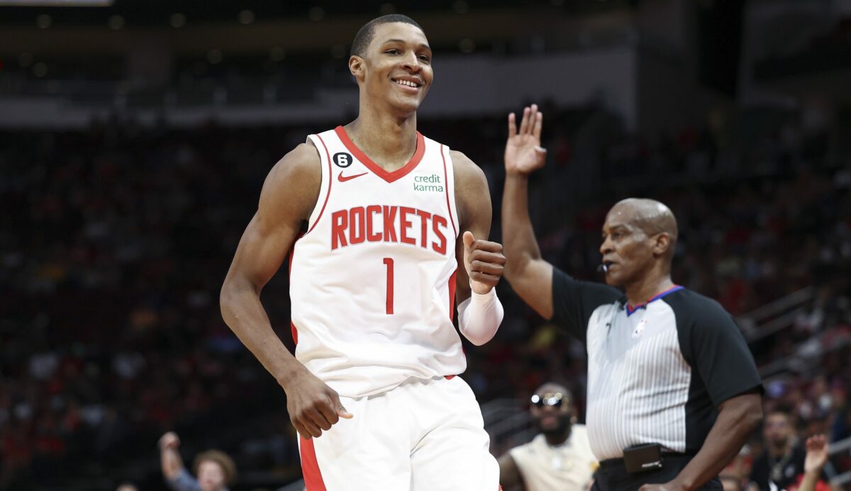 Takeaways: Jabari Smith Jr., Tari Eason have dazzling debuts as Rockets blast Spurs