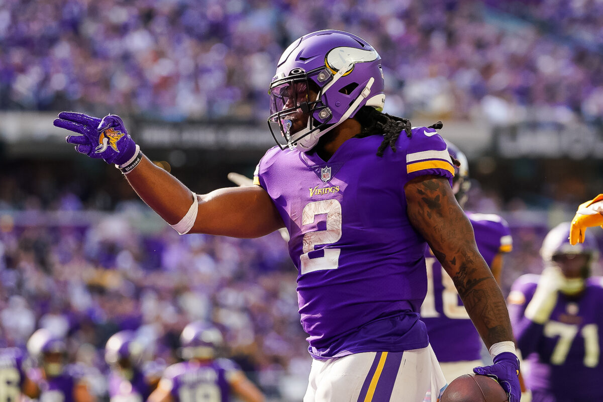 Week 8 picks: Who are the experts taking in Cardinals vs Vikings