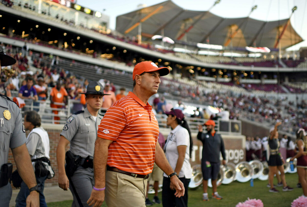 Halftime report: Clemson leads Florida State by two scores