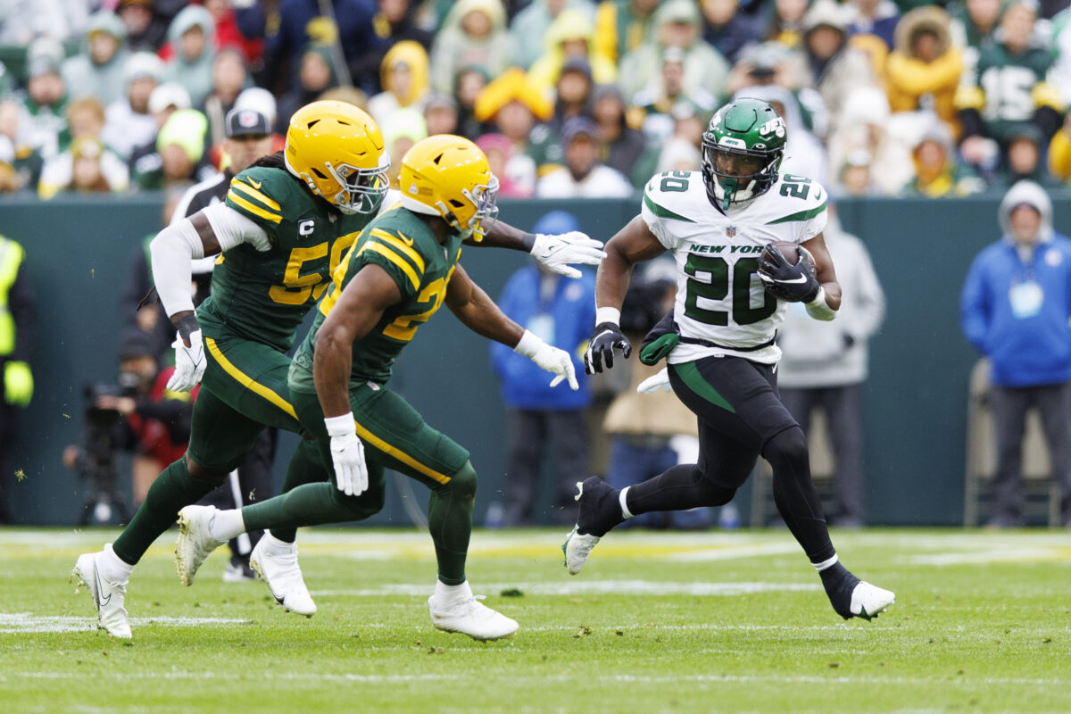 Watch: Jets continue their run as fourth-quarter team with 34-yard Breece Hall touchdown