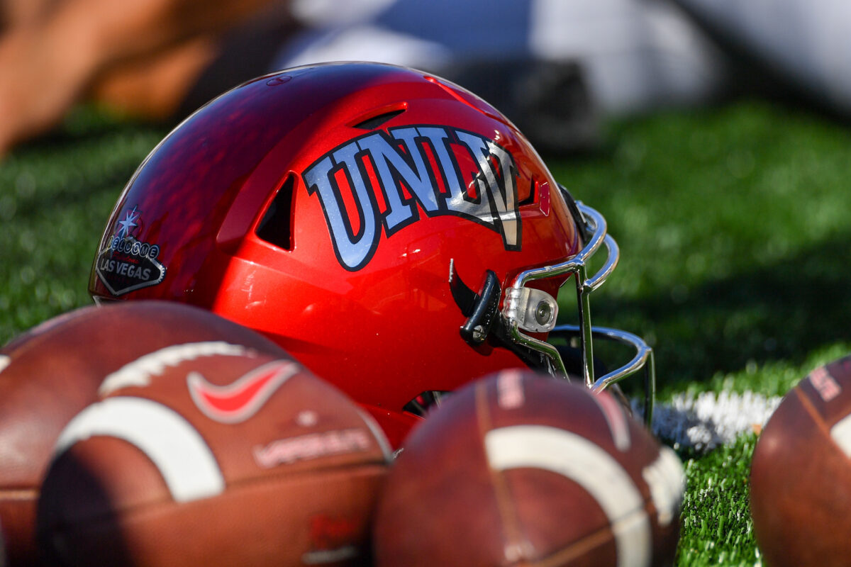 How Twitter reacted to Notre Dame-UNLV: Rebels side
