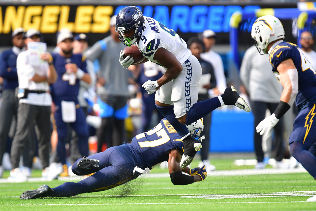 Seahawks take NFC West lead at 4-3