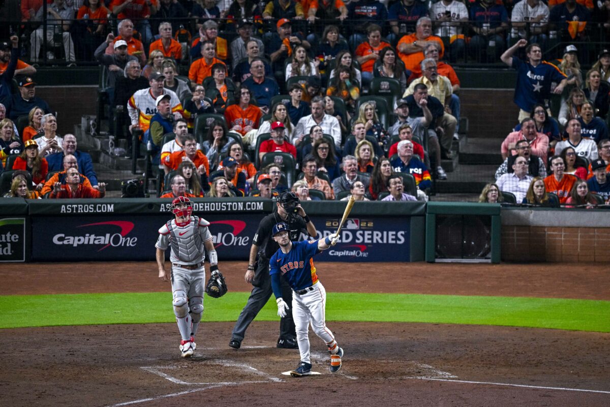 Top shots from World Series Game 2 between Phillies and Astros