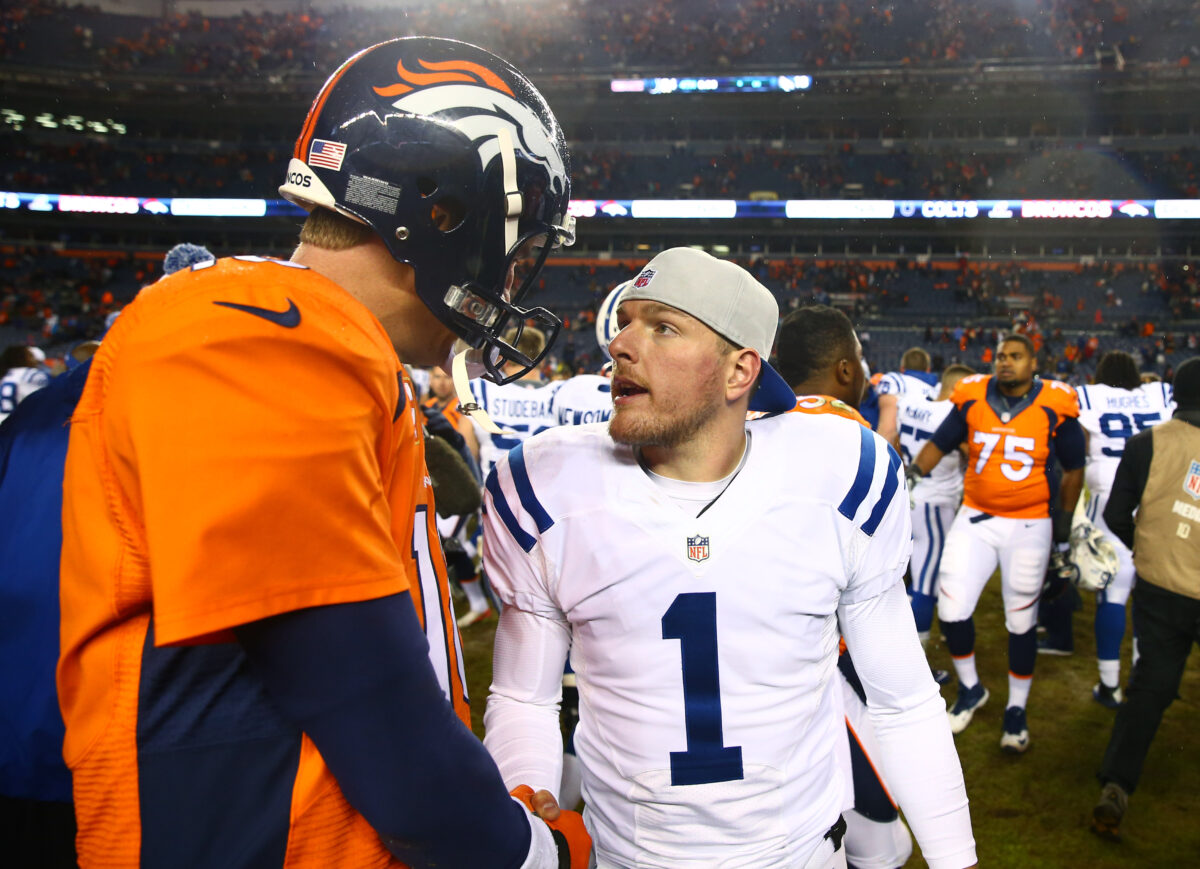 Peyton Manning and Pat McAfee direct ‘Rocky Top’
