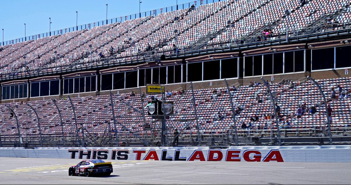 NASCAR at Talladega: See the starting lineup for the YellaWood 500 in playoffs Round of 12