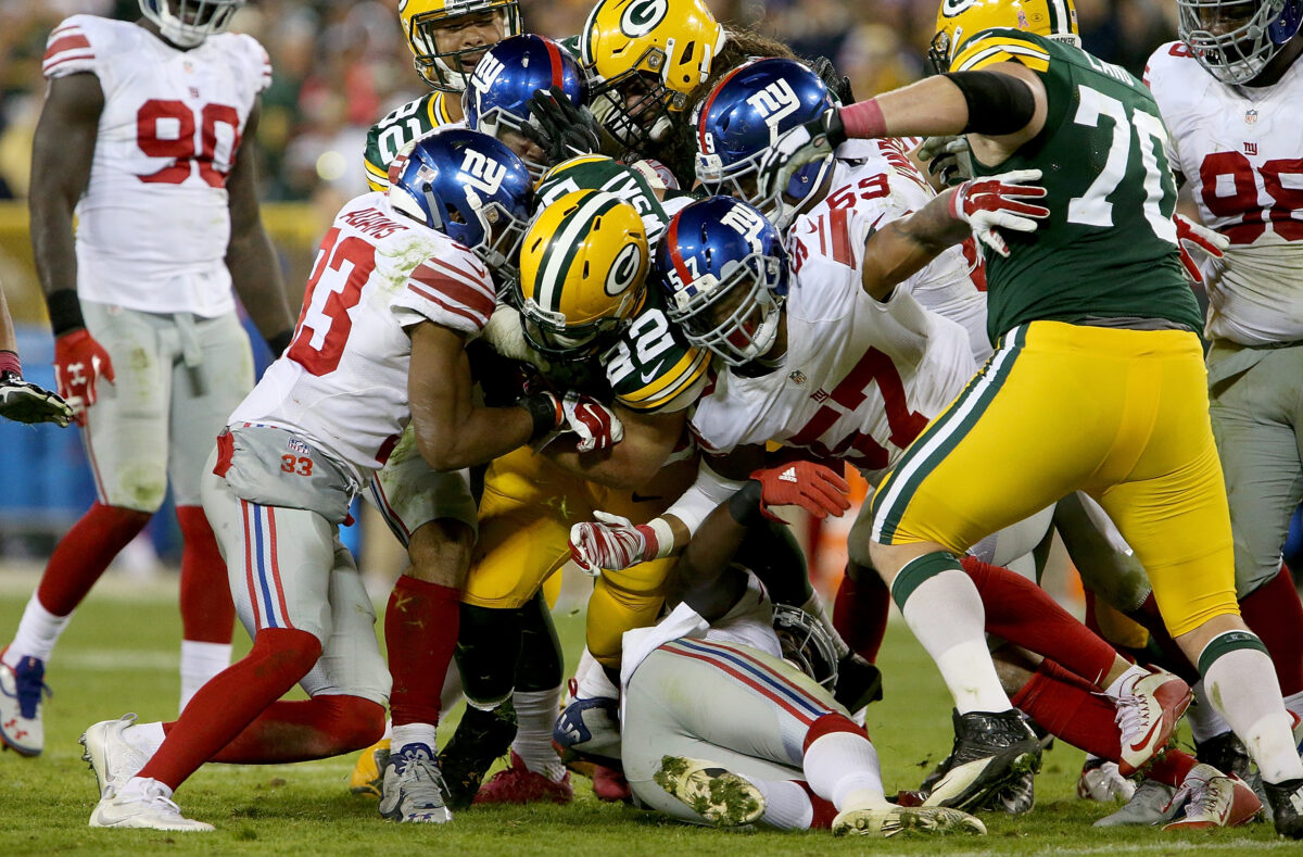 Fantasy Football: Potential bargains, must-plays from Giants-Packers game
