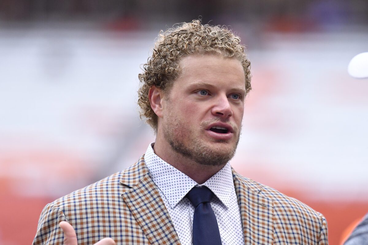 Eric Wood named ‘Legend of the Game’ for Bills vs. Steelers