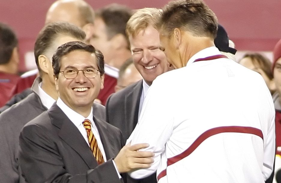 Report: Commanders’ Dan Snyder has gathered ‘dirt’ on other NFL owners