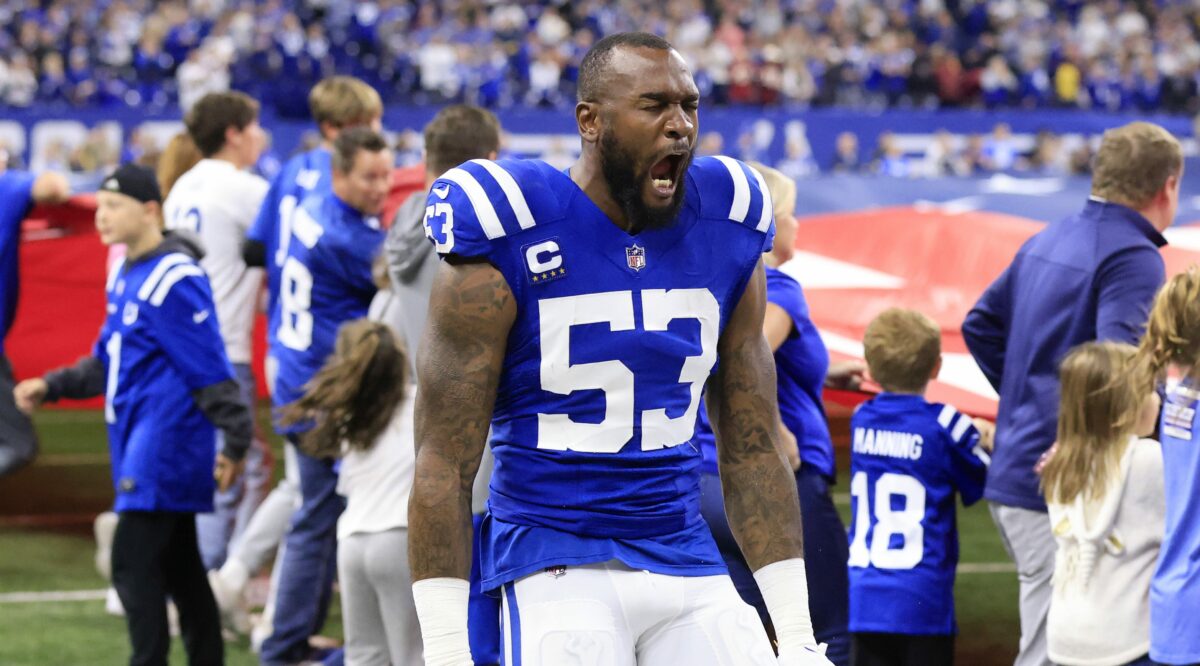 Bill Belichick acknowledged Colts LB Shaq Leonard called out offensive plays in Sunday’s game