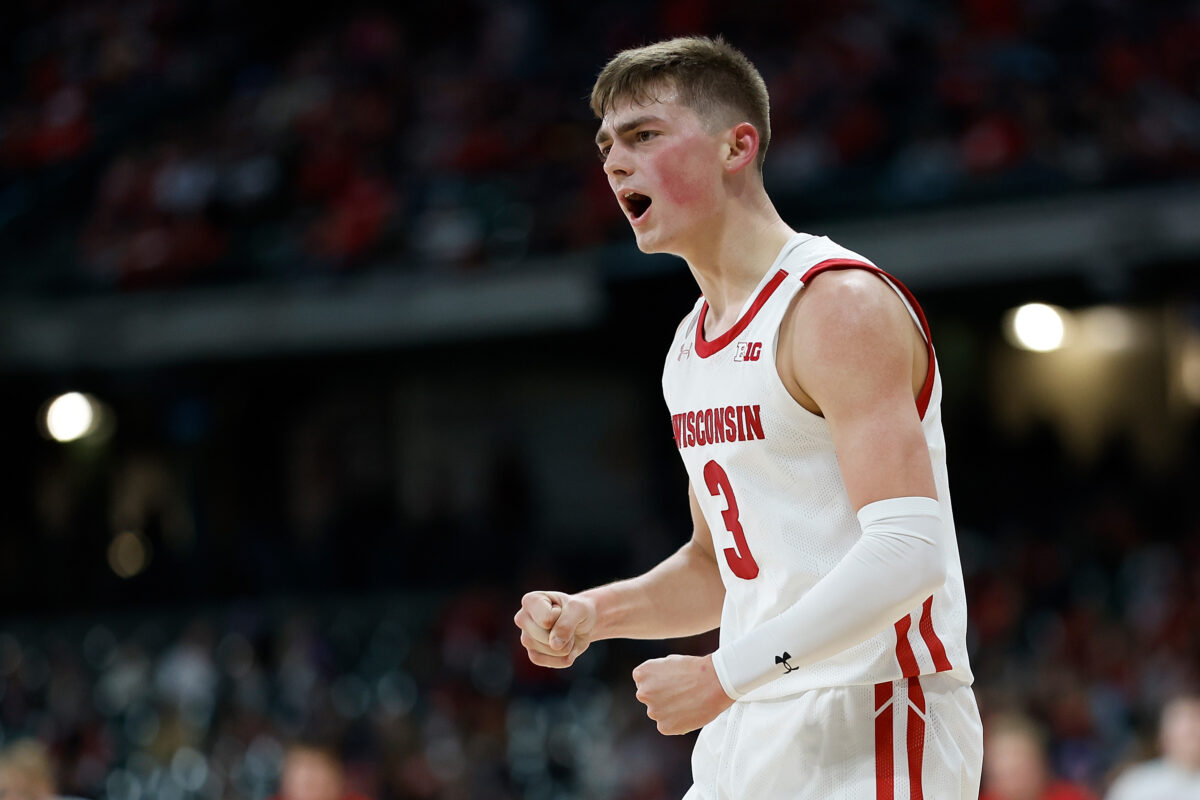 Wisconsin basketball lands outside second USA TODAY Sports Coaches Poll