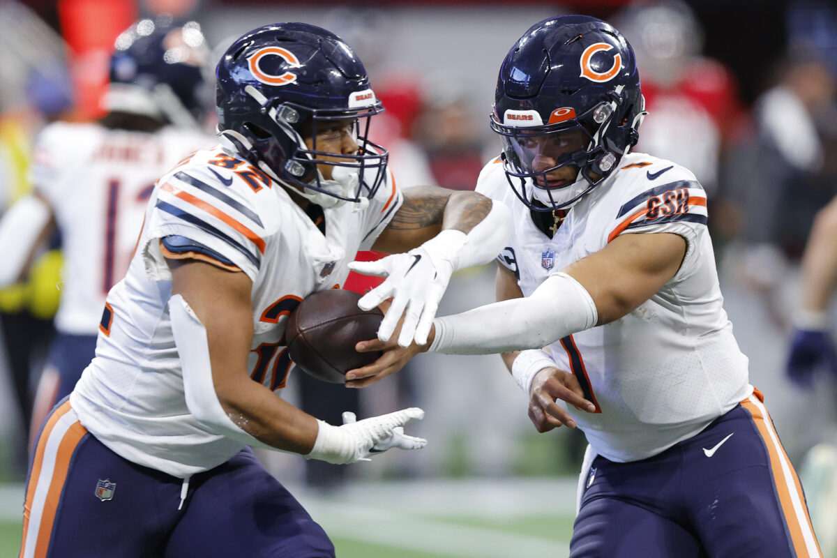 Studs and duds from Bears’ Week 11 loss vs. Falcons