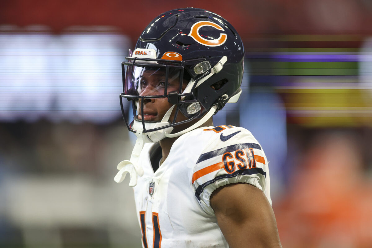 Bears WR Darnell Mooney doubtful to return with ankle injury