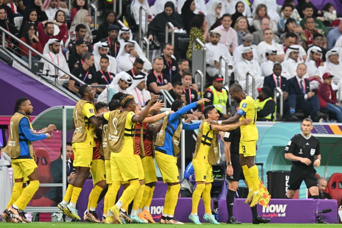 Enner Valencia, Ecuador pounce on Qatar stagefright in World Cup opener