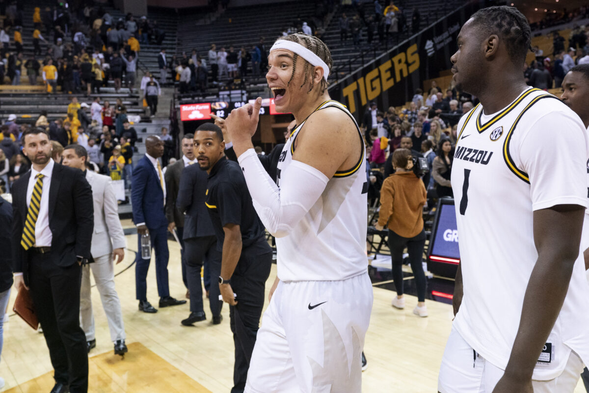Bad Beat: Missouri men covered a massive spread on a completely useless half-court heave as time expired
