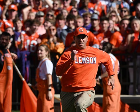 National analyst flunks Clemson after loss to South Carolina