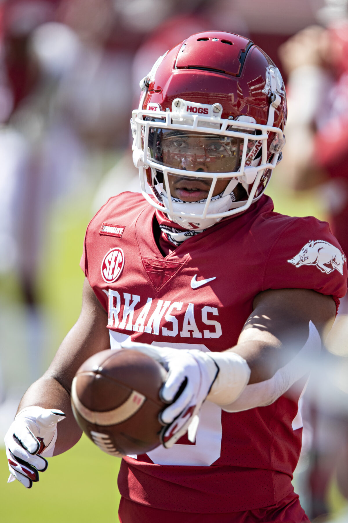 What’s next for Dominique Johnson, Arkansas, after ACL tear?