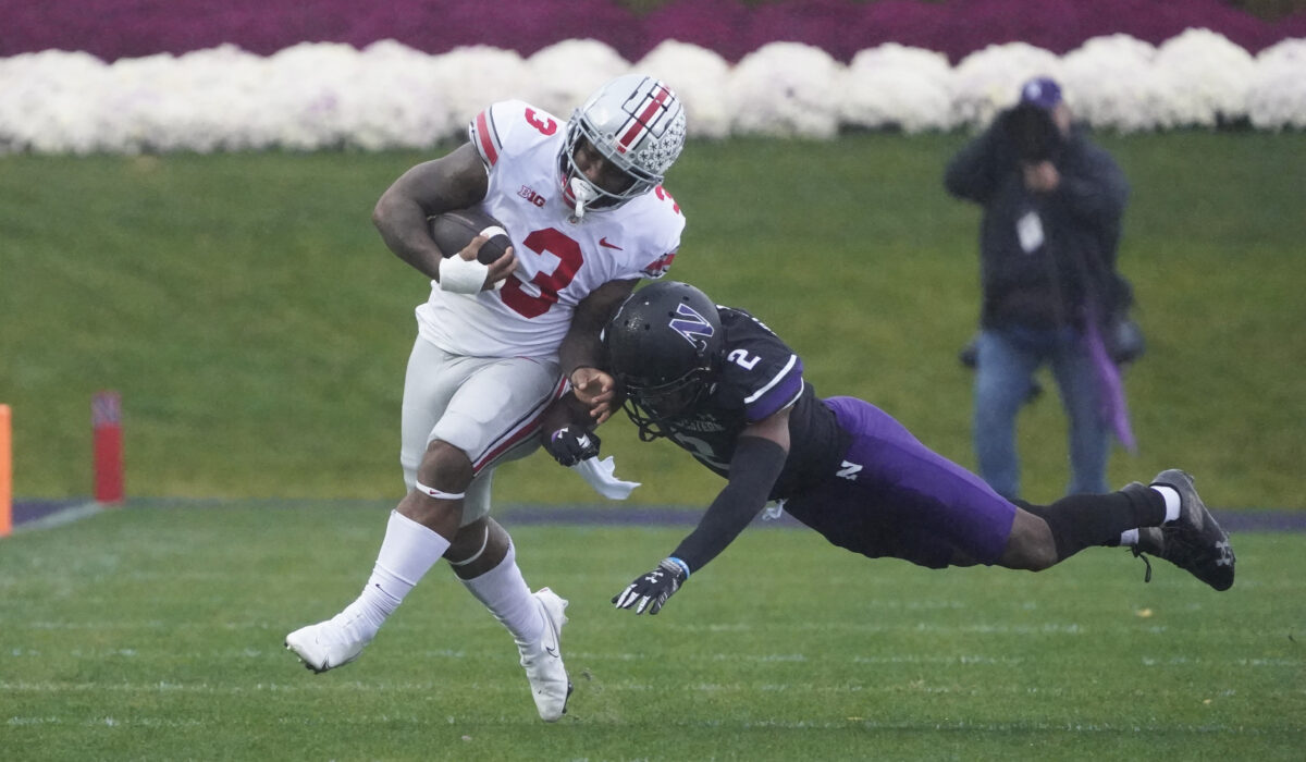 WATCH: Miyan Williams goes 24-yards on the ground for a TD against Northwestern
