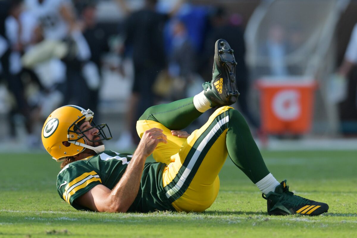 Packers players weigh in on safety of slit turf, call for all grass fields