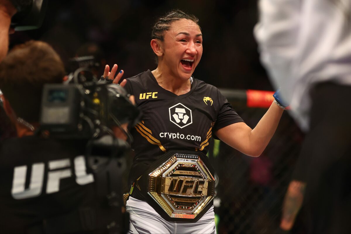 UFC 281: Carla Esparza vs. Zhang Weili odds, picks and predictions