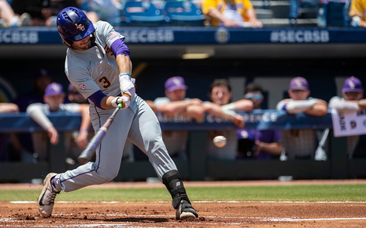 Tommy White leads LSU baseball to a big win over Louisiana