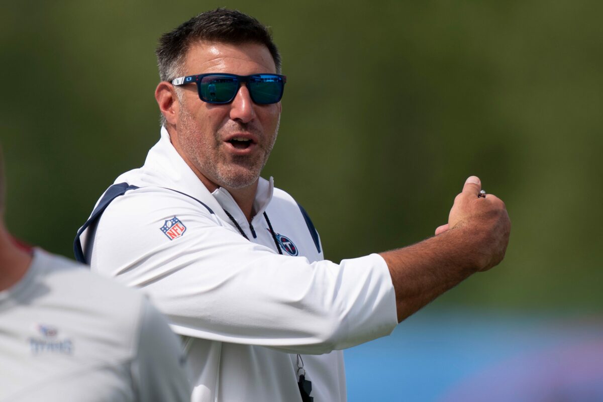 Watch: Ex-Titans LB Will Compton once did an epic Mike Vrabel impersonation