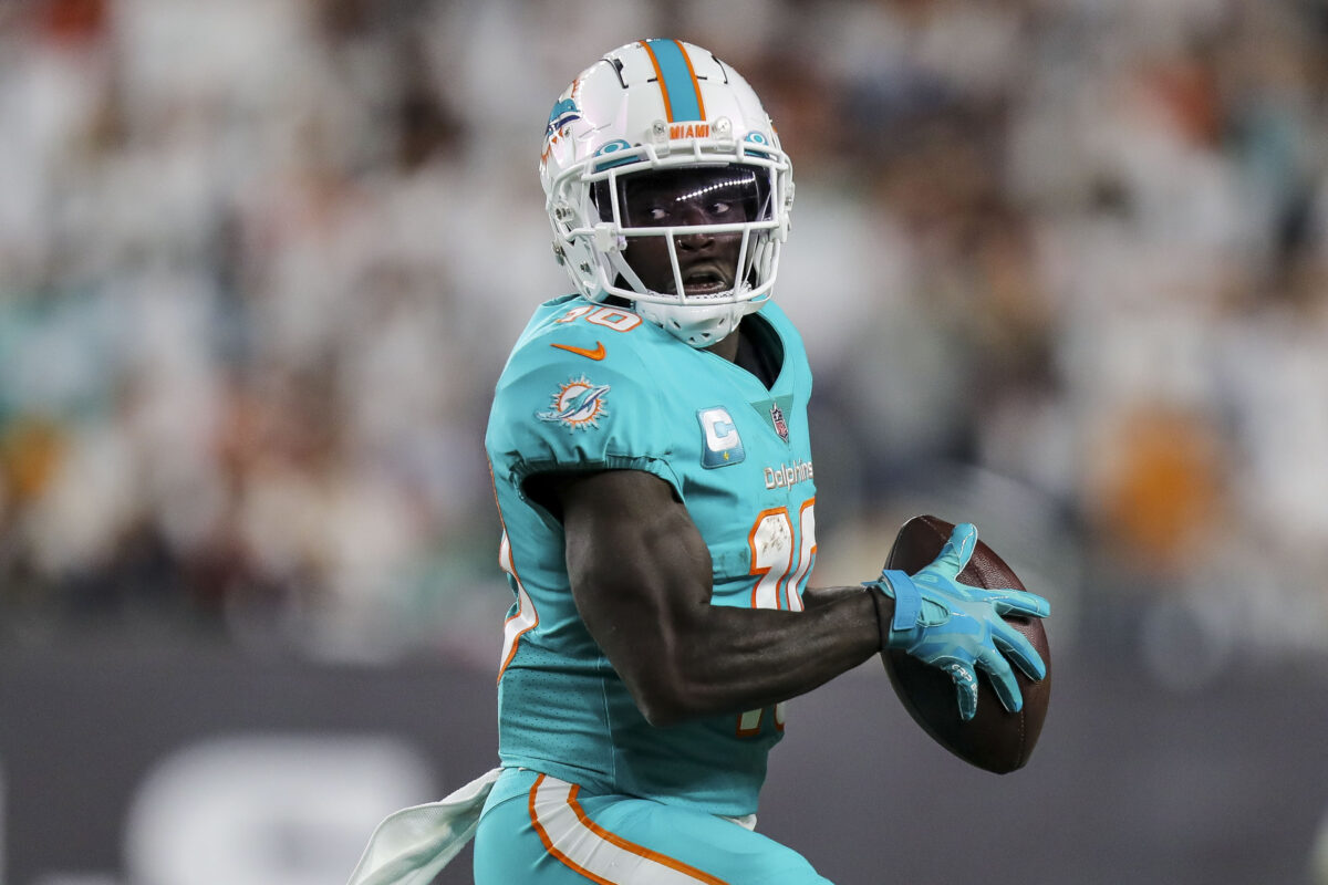 Tyreek Hill hypes up Dolphins teammate, calls him the best WR in the NFL