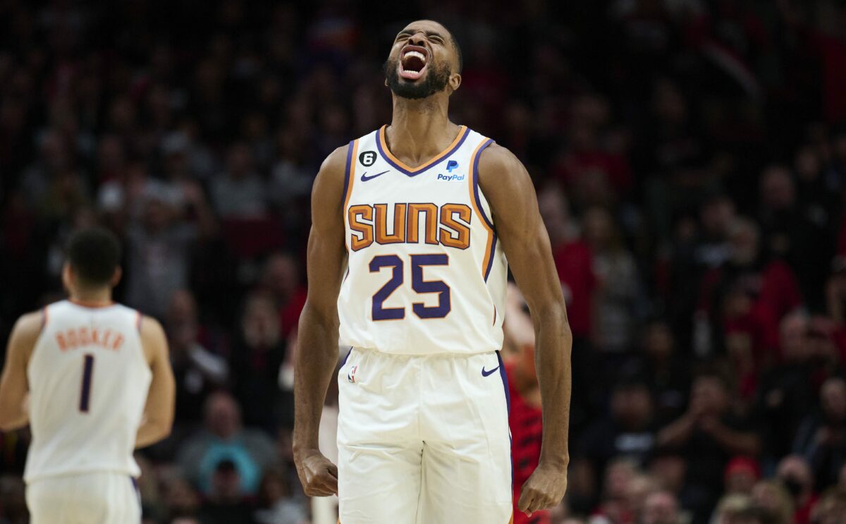 Portland Trail Blazers at Phoenix Suns odds, picks and predictions