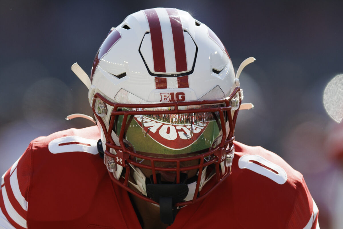 Week 11 Iowa Hawkeyes opponent preview: Breaking down the Wisconsin Badgers’ offense