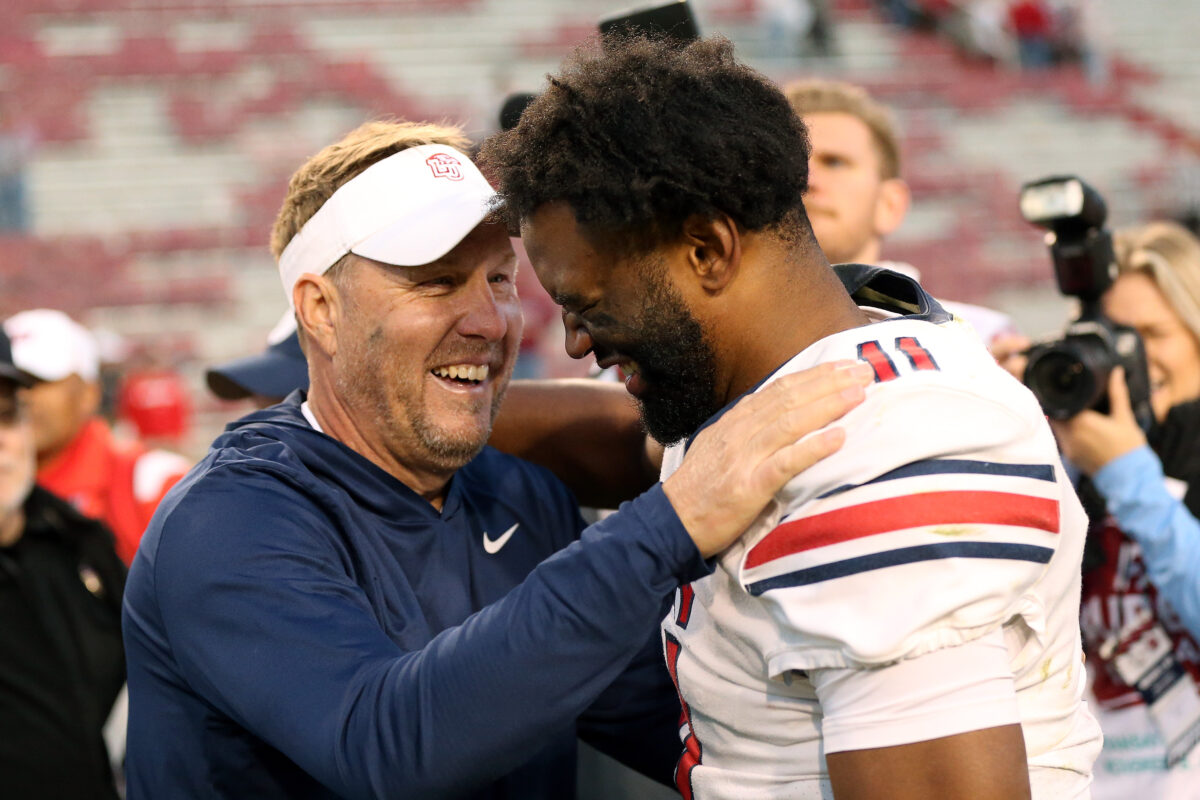 LOOK: Twitter reacts to Auburn hiring Hugh Freeze as its head football coach