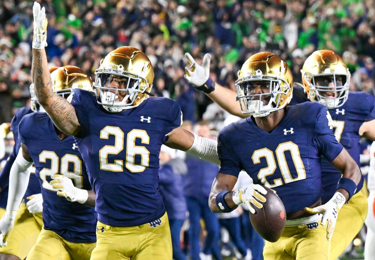 Notre Dame vs. Navy odds, picks and predictions