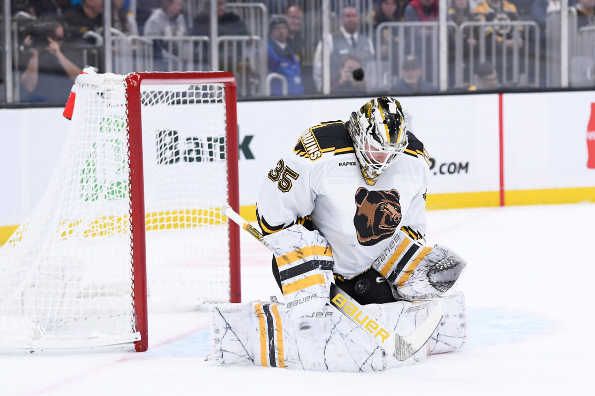 Philadelphia Flyers at Boston Bruins odds, picks and predictions