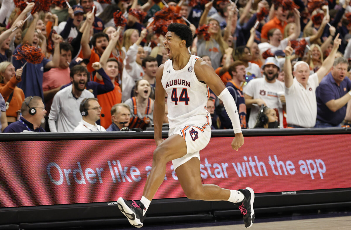 Top photos from Auburn’s comeback win over USF