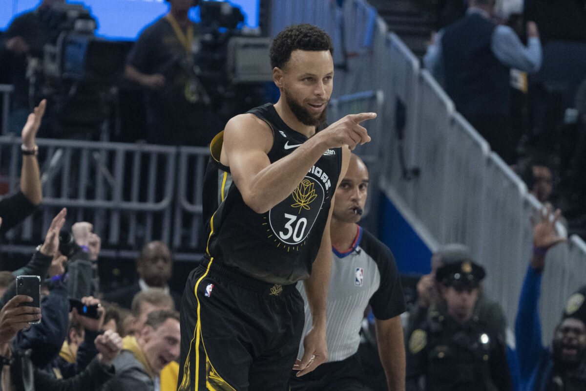 Watch: Steph Curry hits ‘night night’ celebration after clutch 3-pointer vs. Cavs