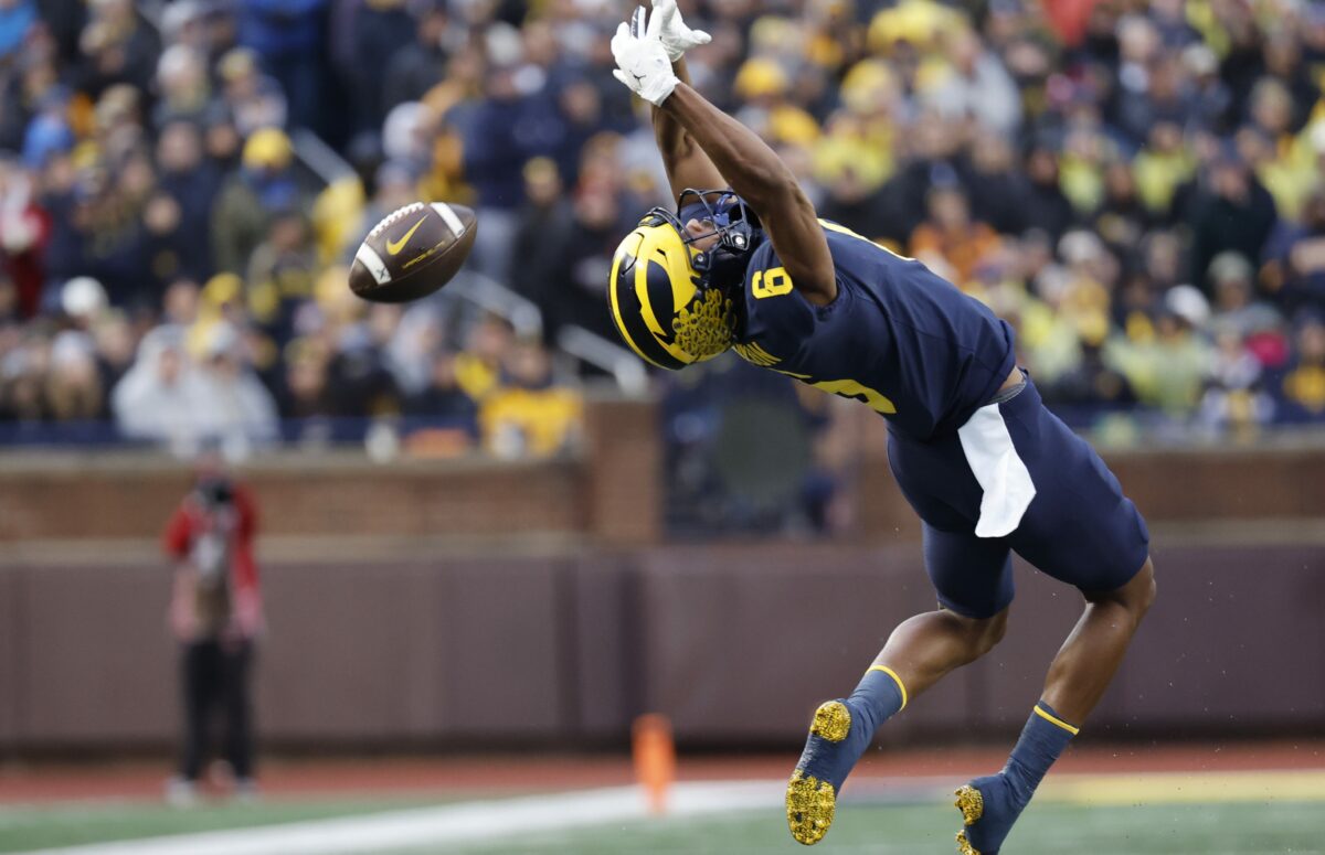 First look: Illinois at Michigan odds and lines