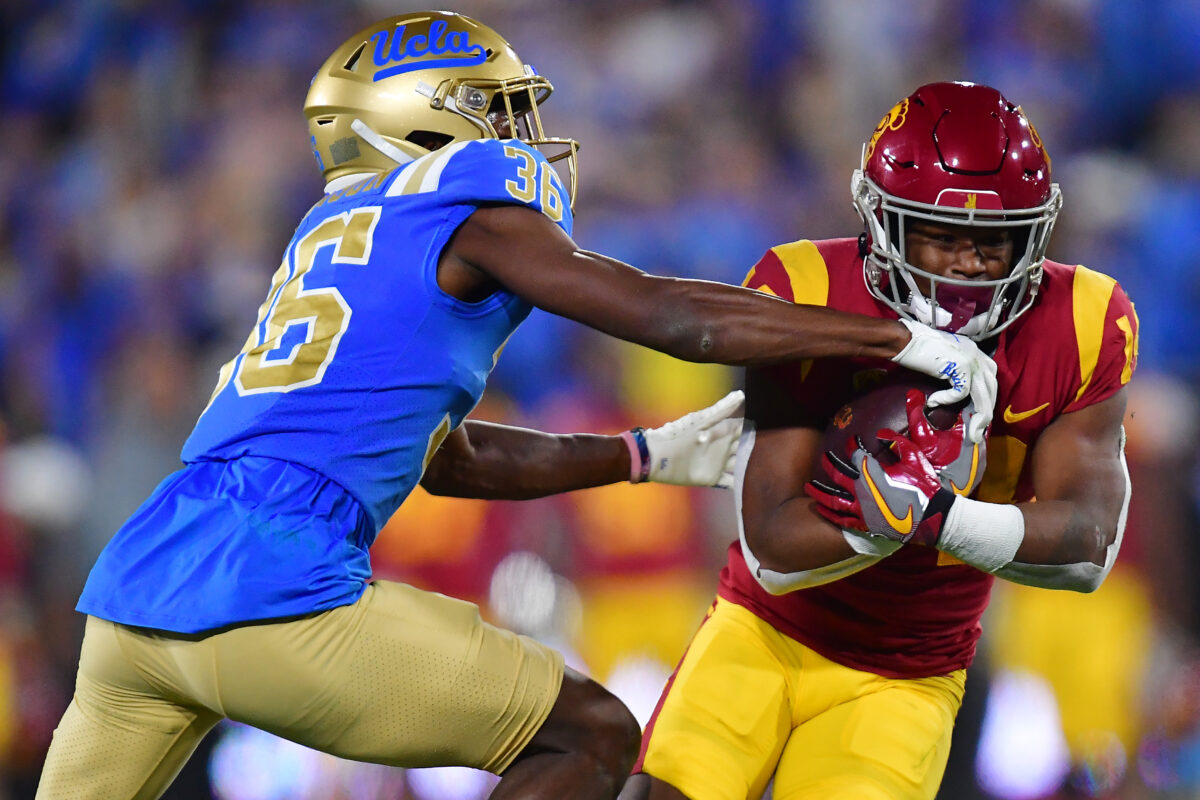 PHOTOS: USC clinches Pac-12 Championship Game berth with win over UCLA
